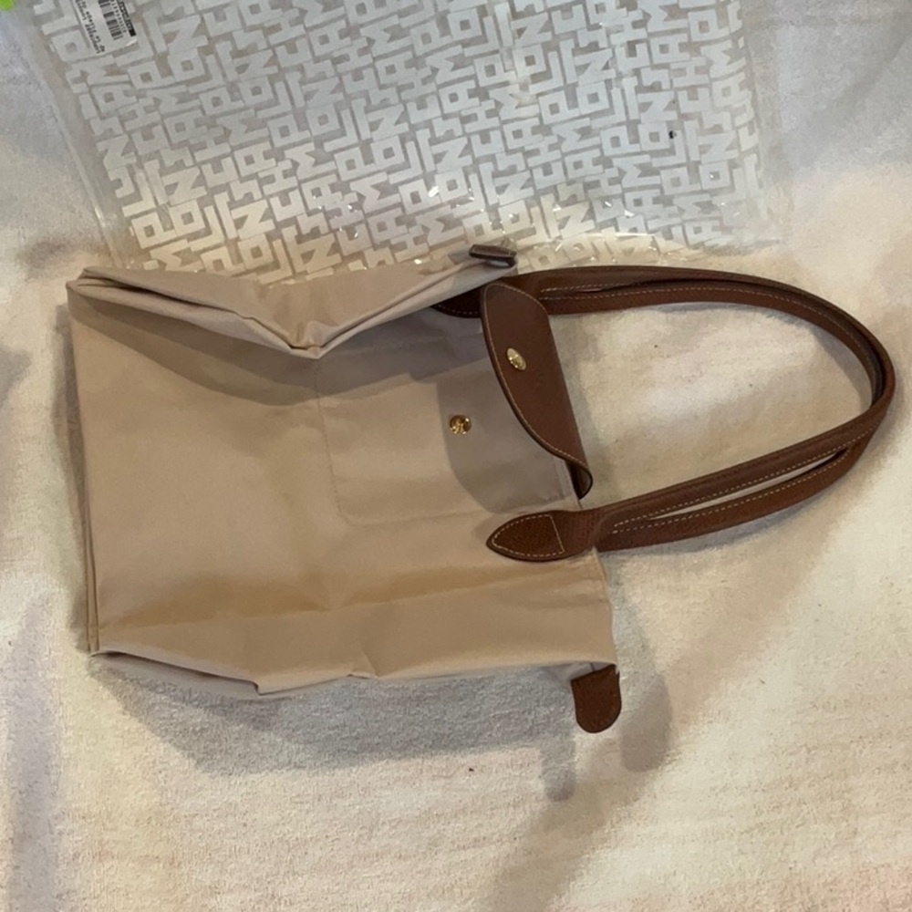 NEW LONGCHAMP Le Pliage Small Handbag– Tan– NWT - Picture 3 of 3